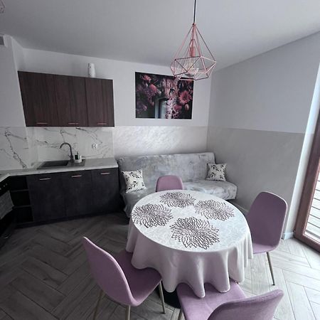 Zlotow-Ka Apartment Luaran gambar