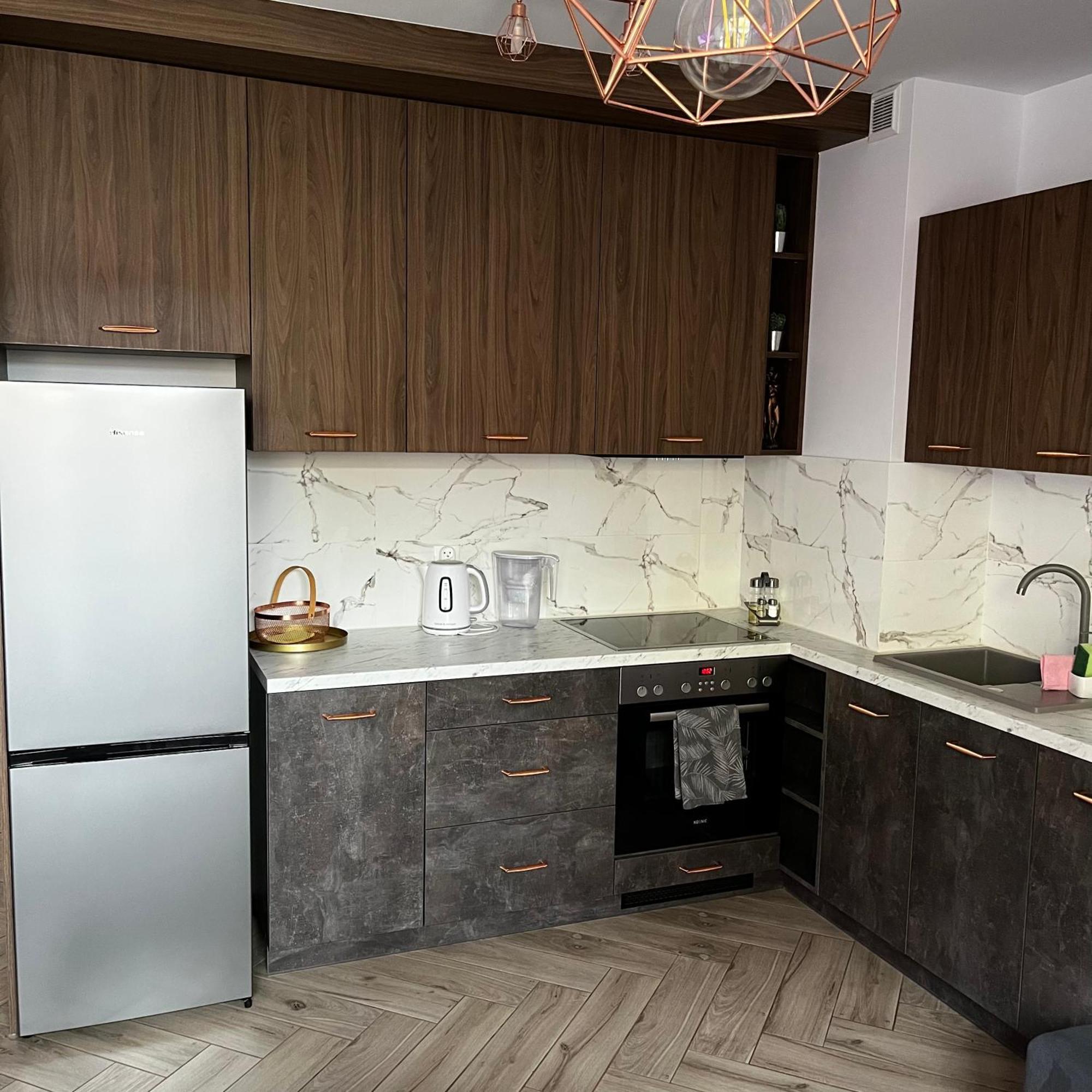 Zlotow-Ka Apartment Luaran gambar